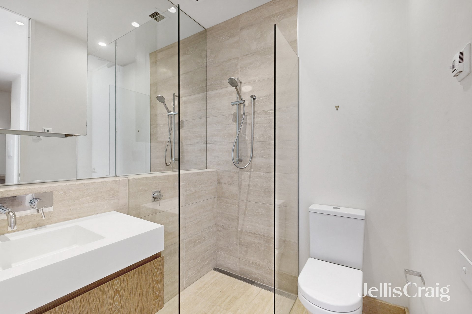 9/10 St Andrews Street, Brighton image 11