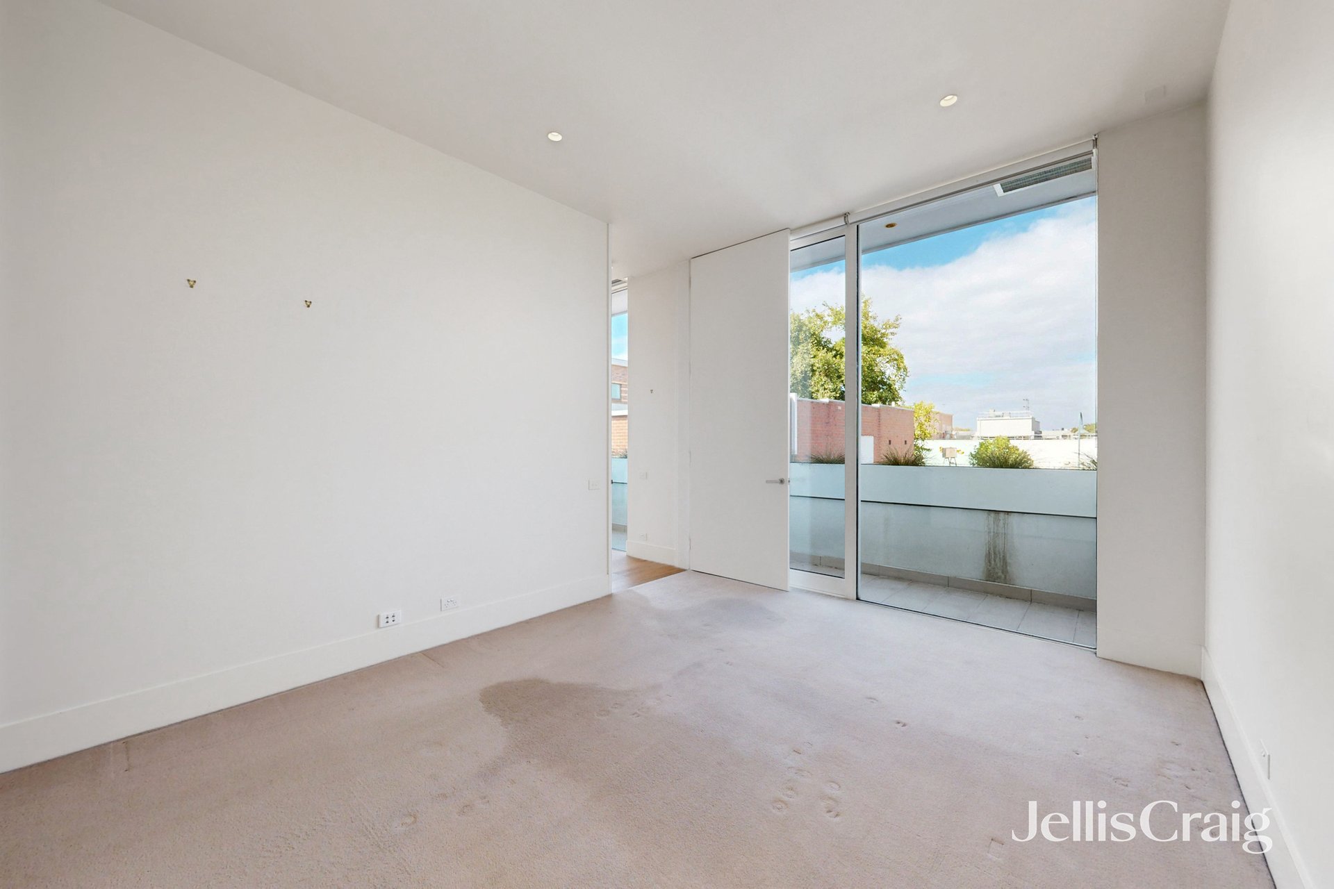 9/10 St Andrews Street, Brighton image 15