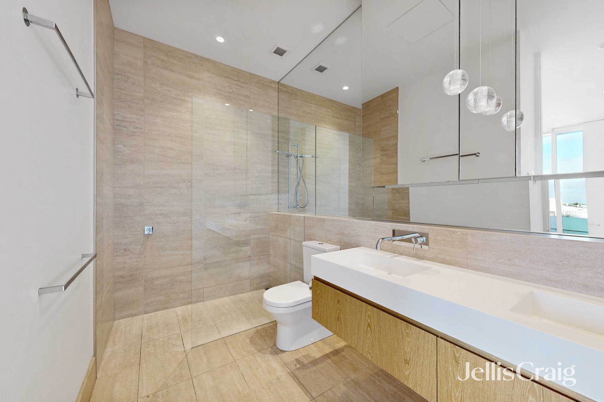 9/10 St Andrews Street, Brighton image 16