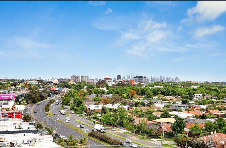 910/1060 Dandenong Road, Carnegie image 12