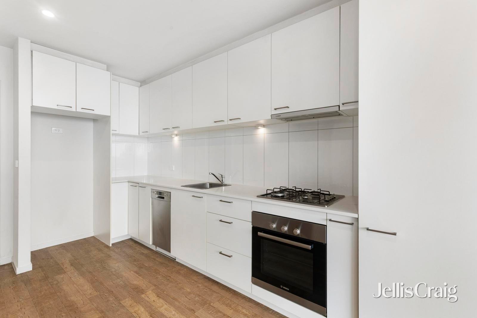 910/39 Kingsway, Glen&nbsp;Waverley image 3