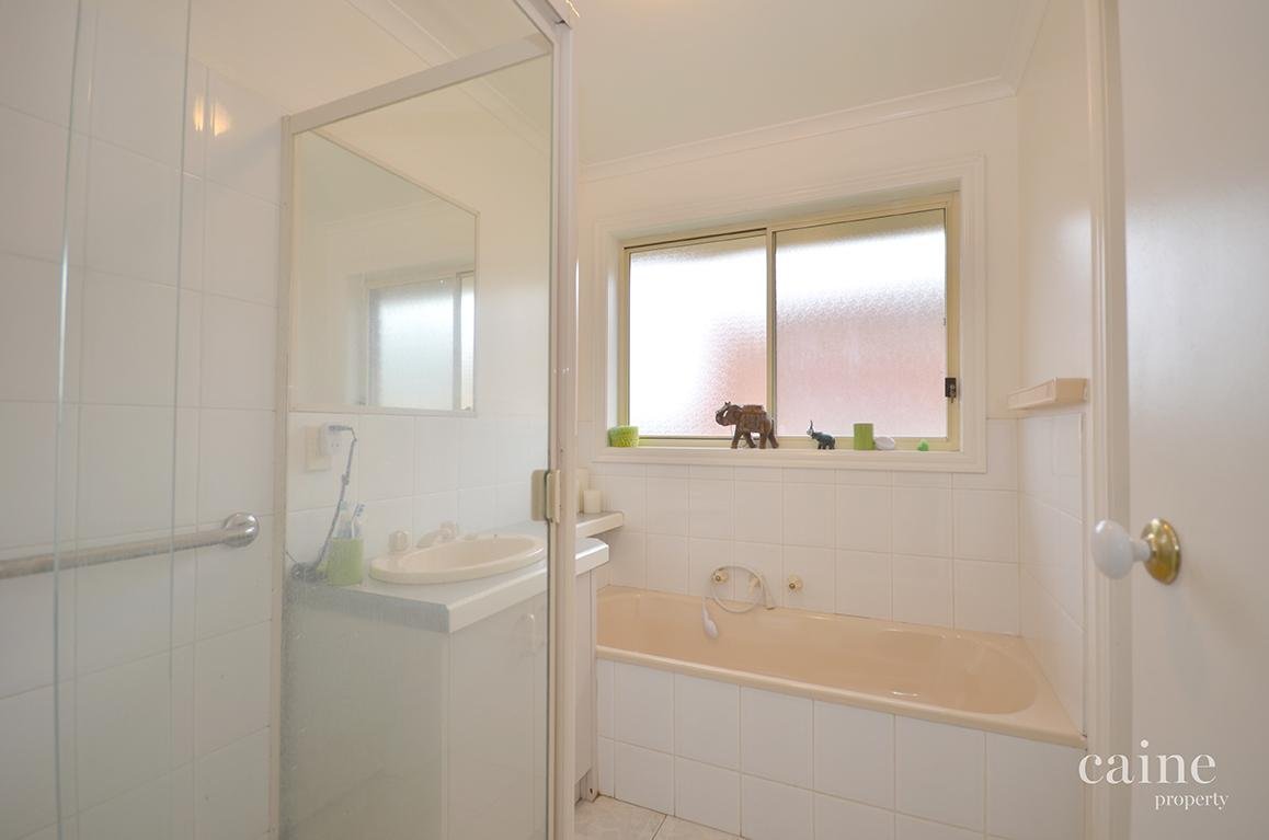 9/104-106 Whitehorse Road, Mount Clear image 5