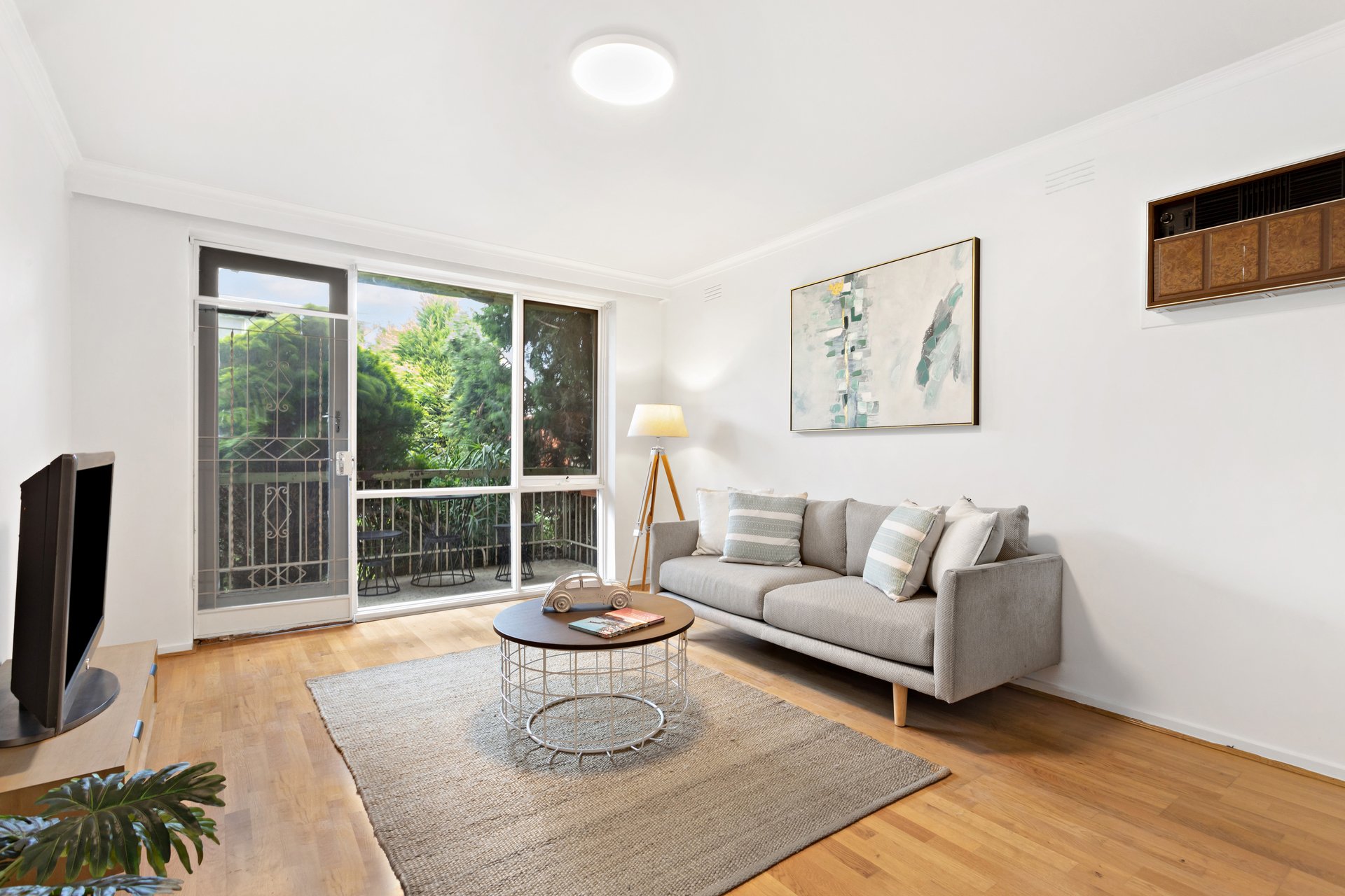 Property Gallery Thumbnail 2