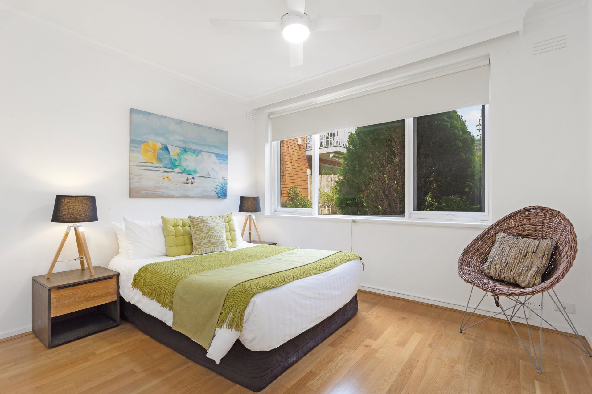 Property Gallery Thumbnail 6