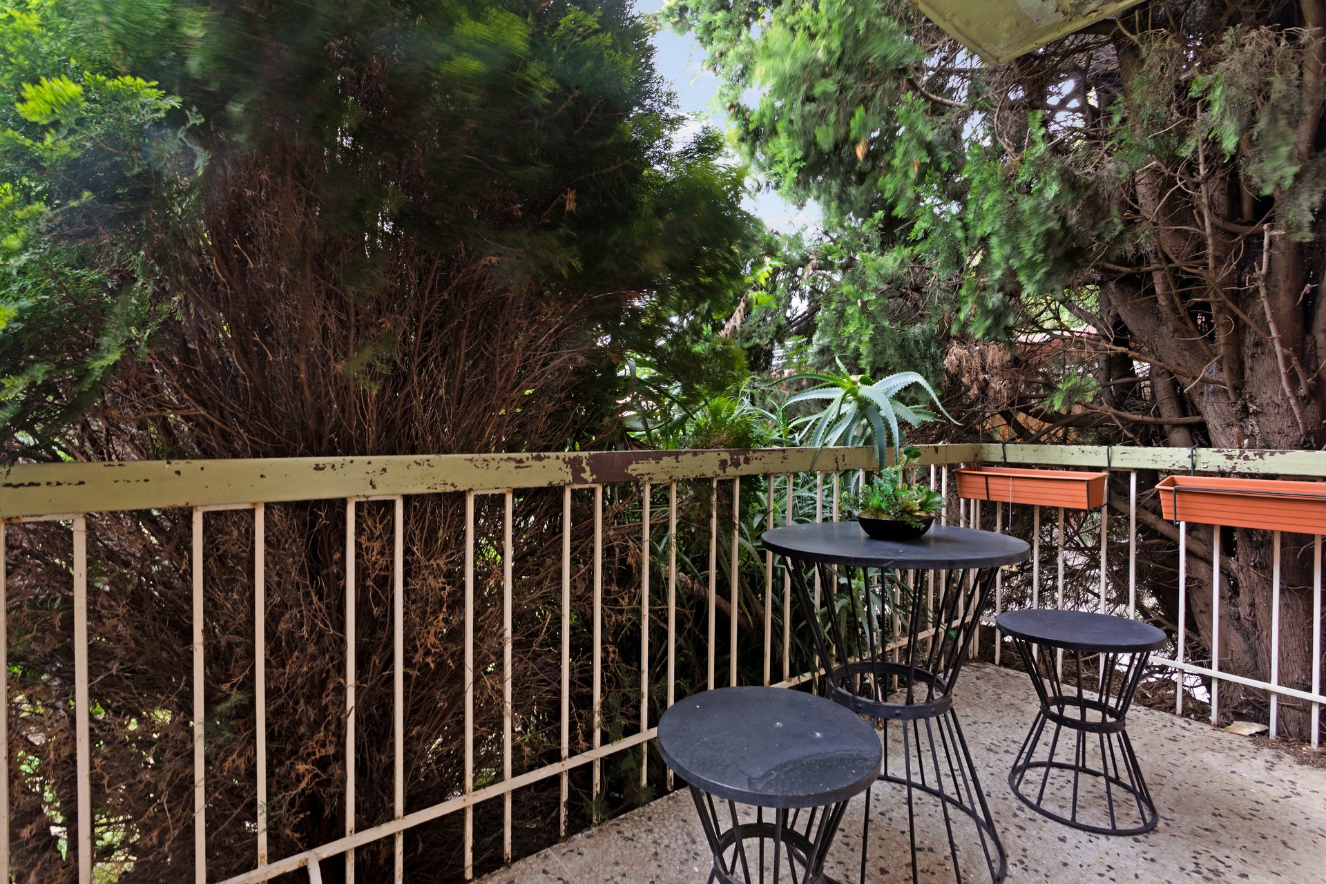 Property Gallery Thumbnail 10