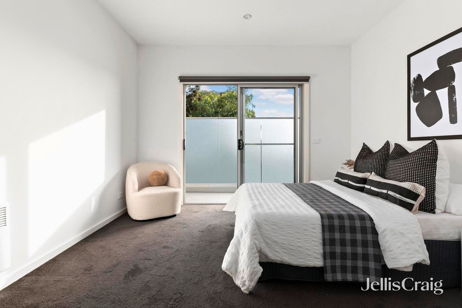 9/11 Evans Street, Moonee Ponds image 5