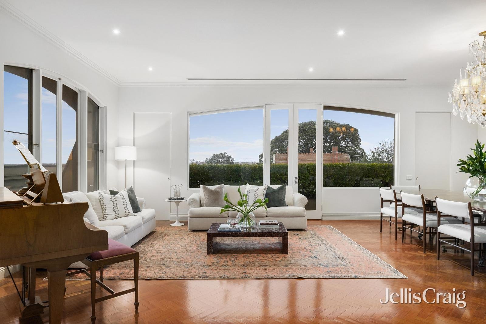 9/11 Mayfield Avenue, Malvern image 1