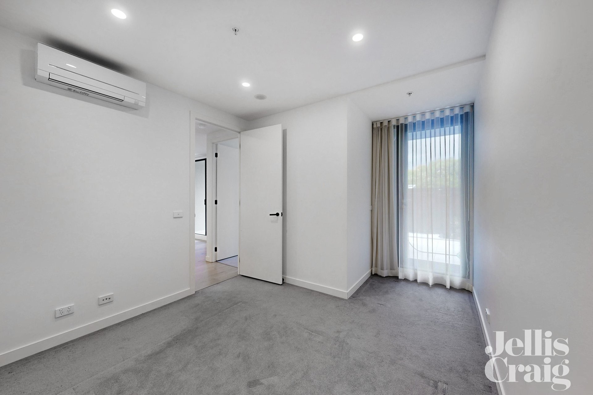 9/1110 Dandenong Road, Carnegie image 11