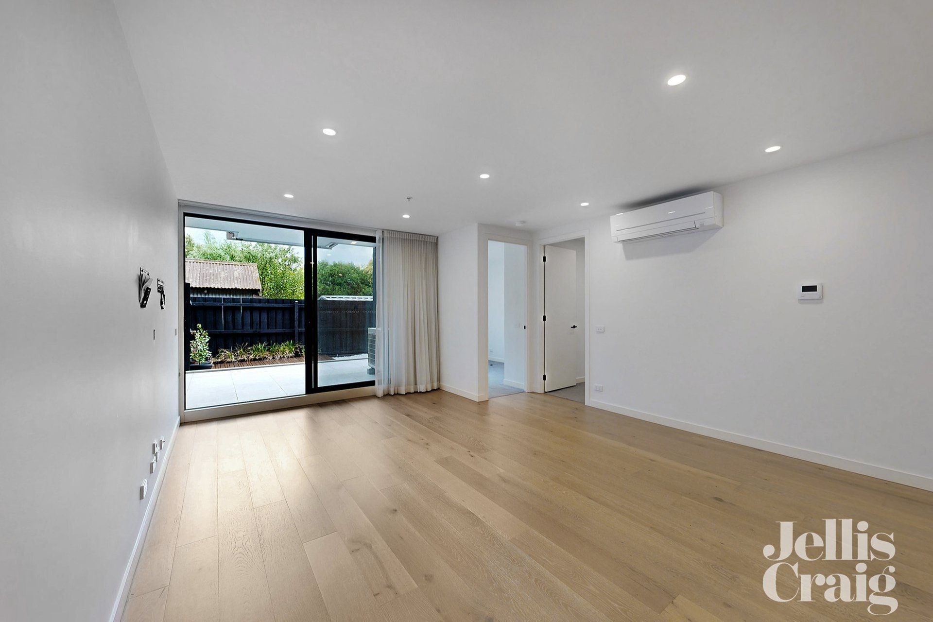 9/1110 Dandenong Road, Carnegie image 1