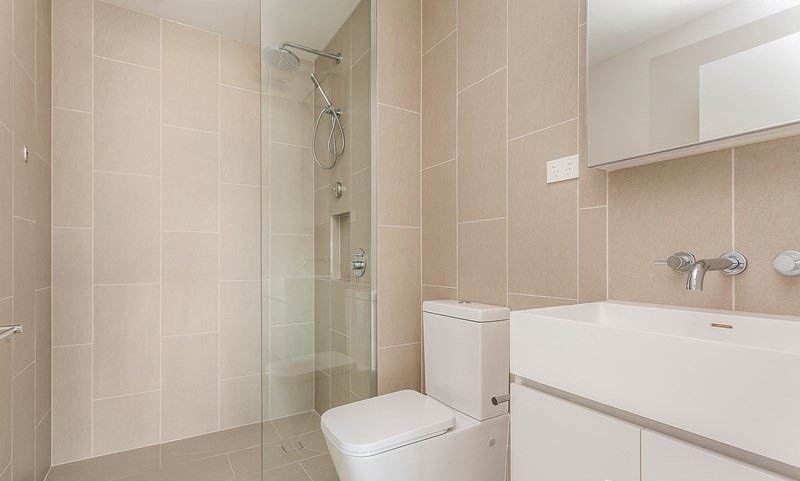 Property Gallery Thumbnail 6