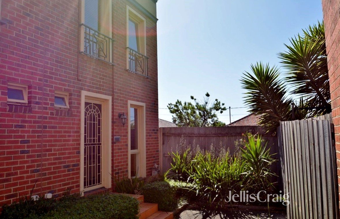 9/117 Albion Street, Brunswick image 4