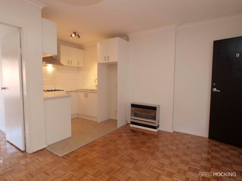 9/12 Carmichael Street, West Footscray image 3
