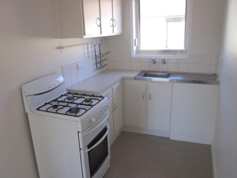 9 / 12 Marriott Street ST KILDA, VIC 3182