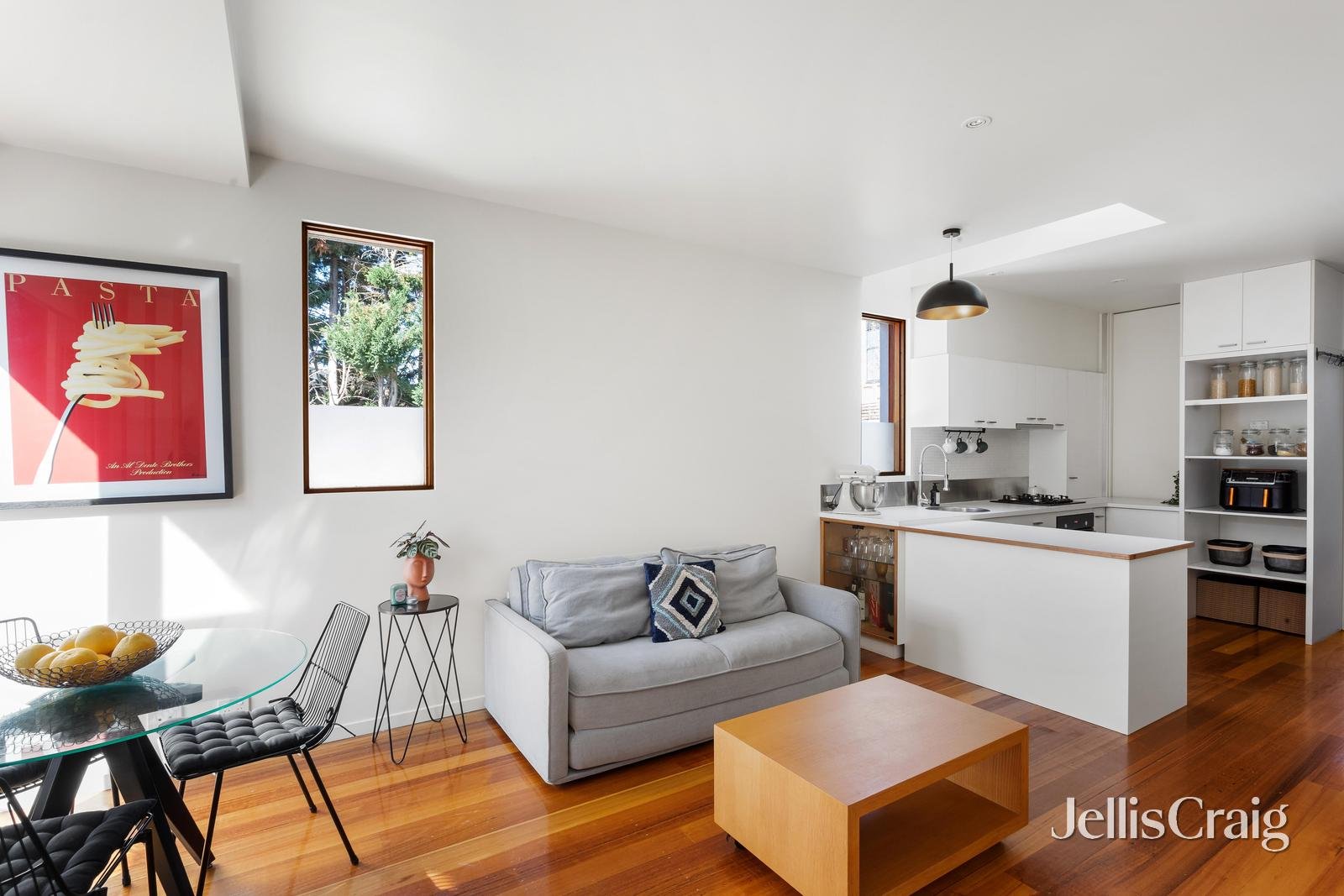 9/12 Wyuna Road, Caulfield North image 3