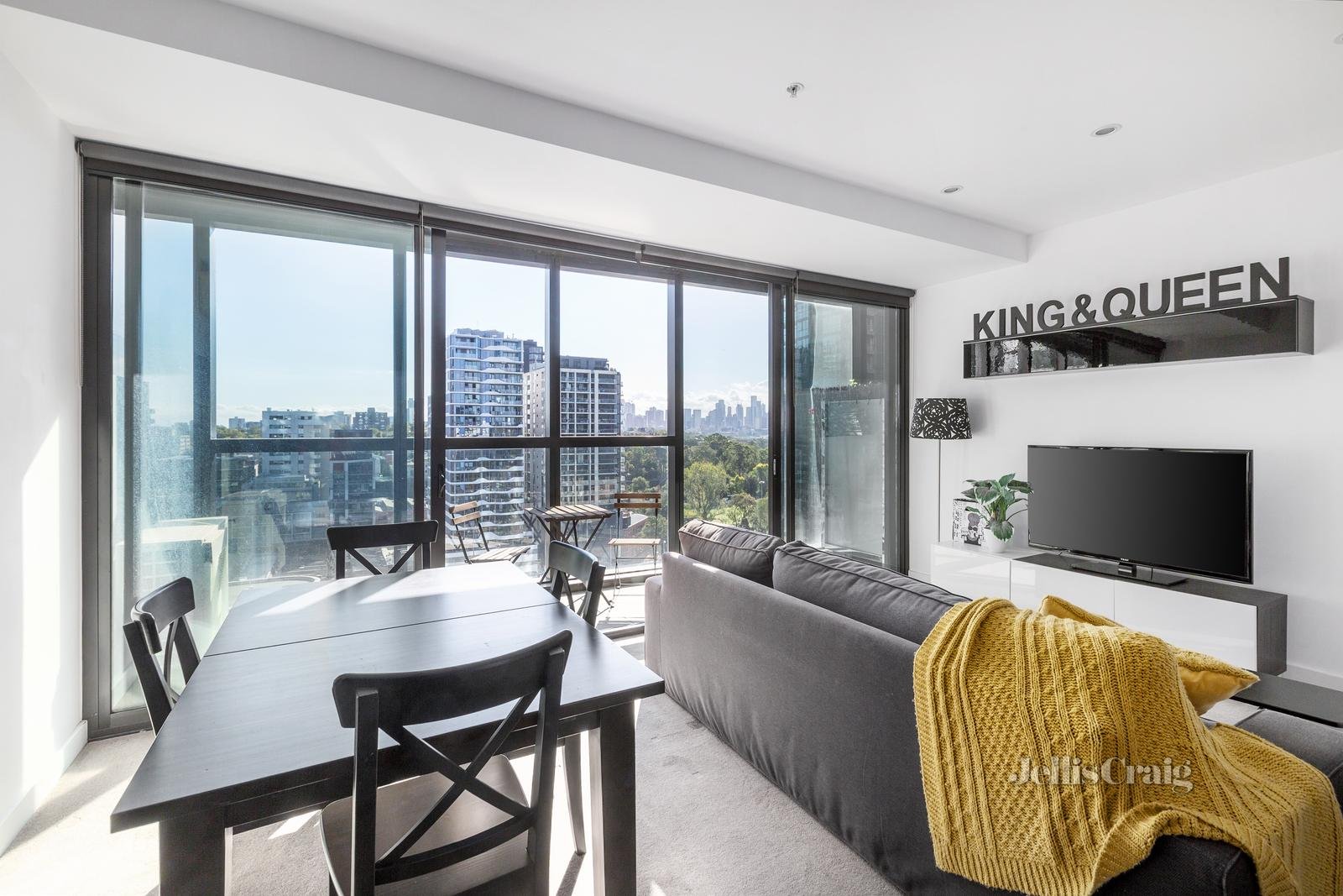 912/35 Malcolm Street, South Yarra image 1