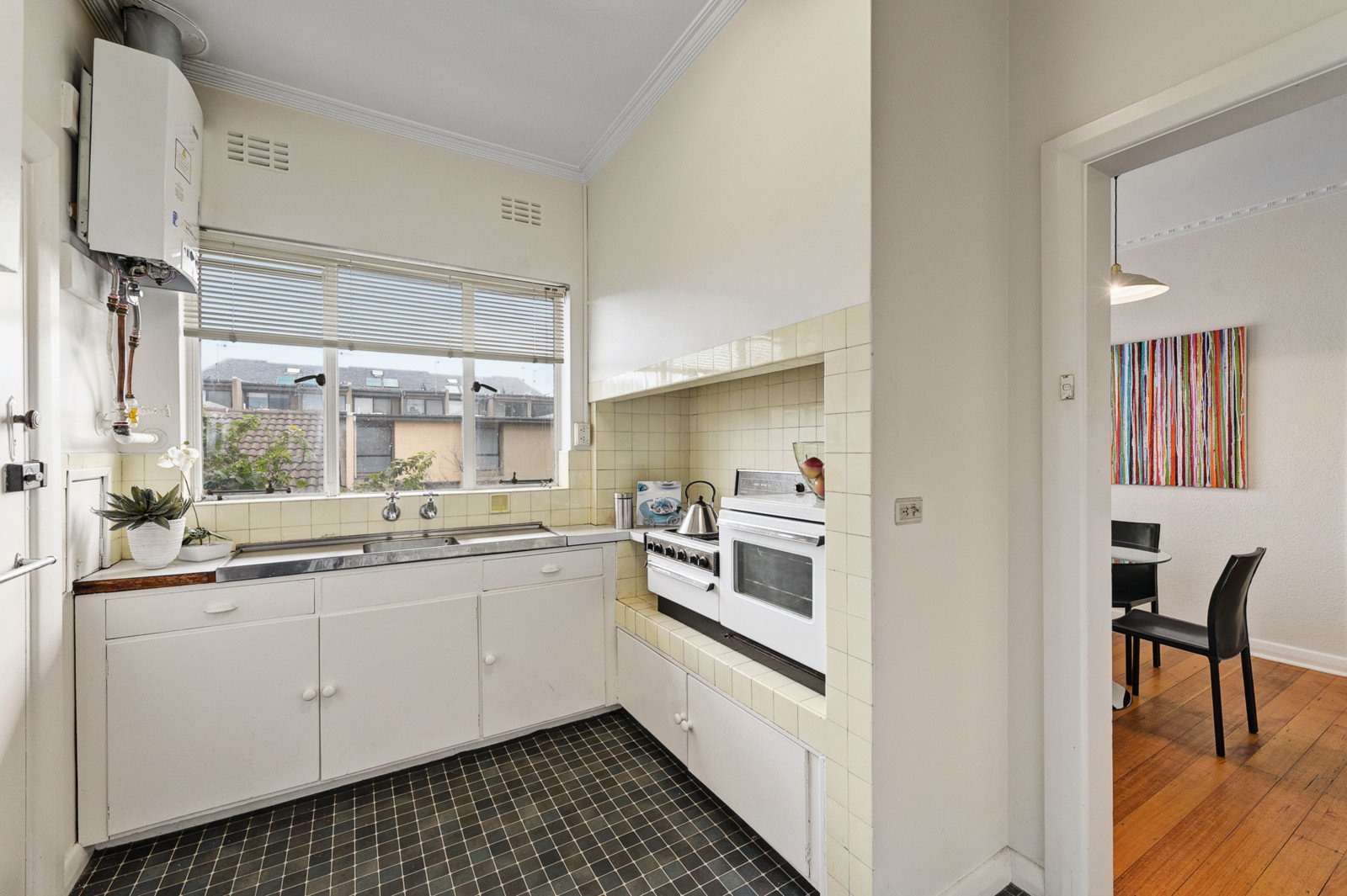 9/13 Hughenden Road, St Kilda East image 5