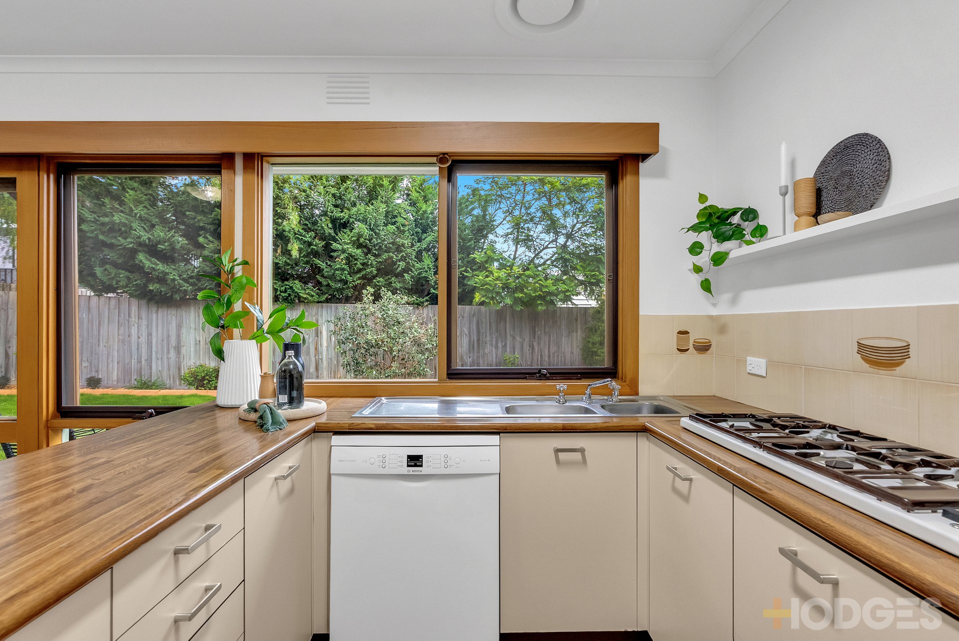 9 / 133 Charman Road Beaumaris - Residential for sale