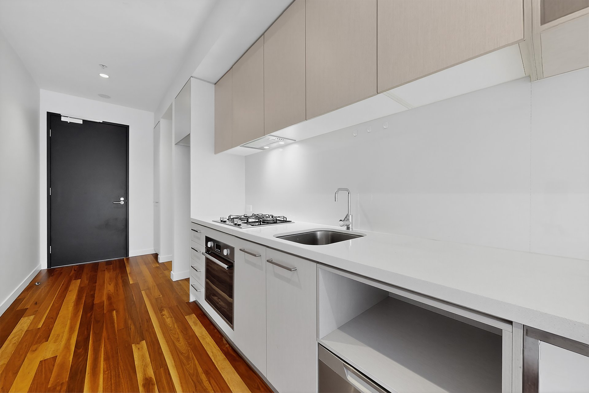 913/59 Paisley Street, Footscray image 2