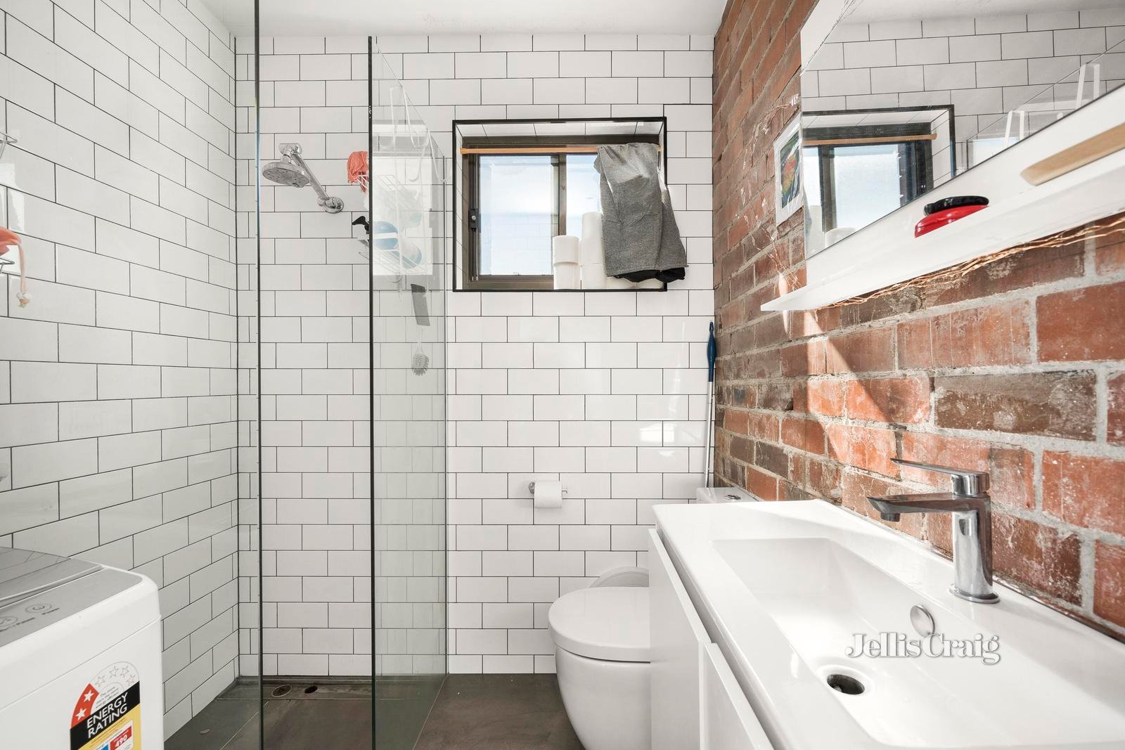 9/14 Hutcheson Street, Moonee Ponds image 4