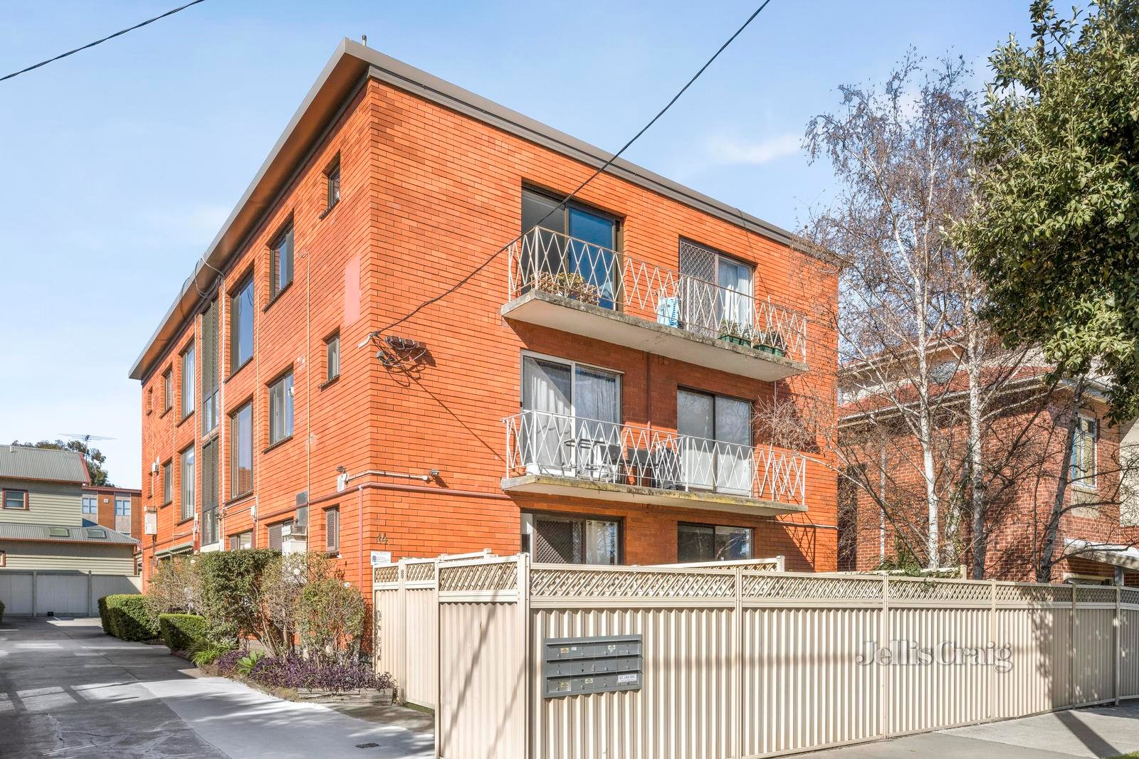 9/14 Hutcheson Street, Moonee Ponds image 6