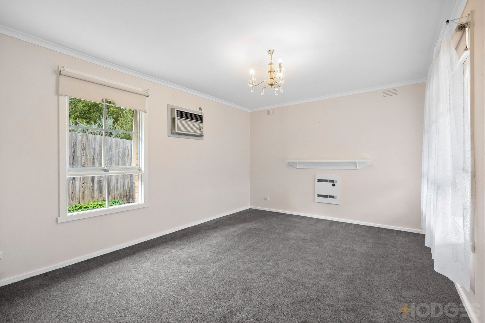 9 / 143 Weatherall Road Cheltenham