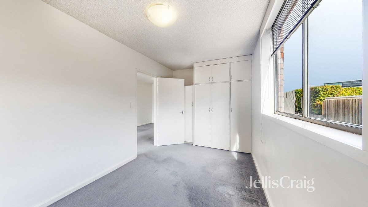 9/15 McKinley Avenue, Malvern image 3