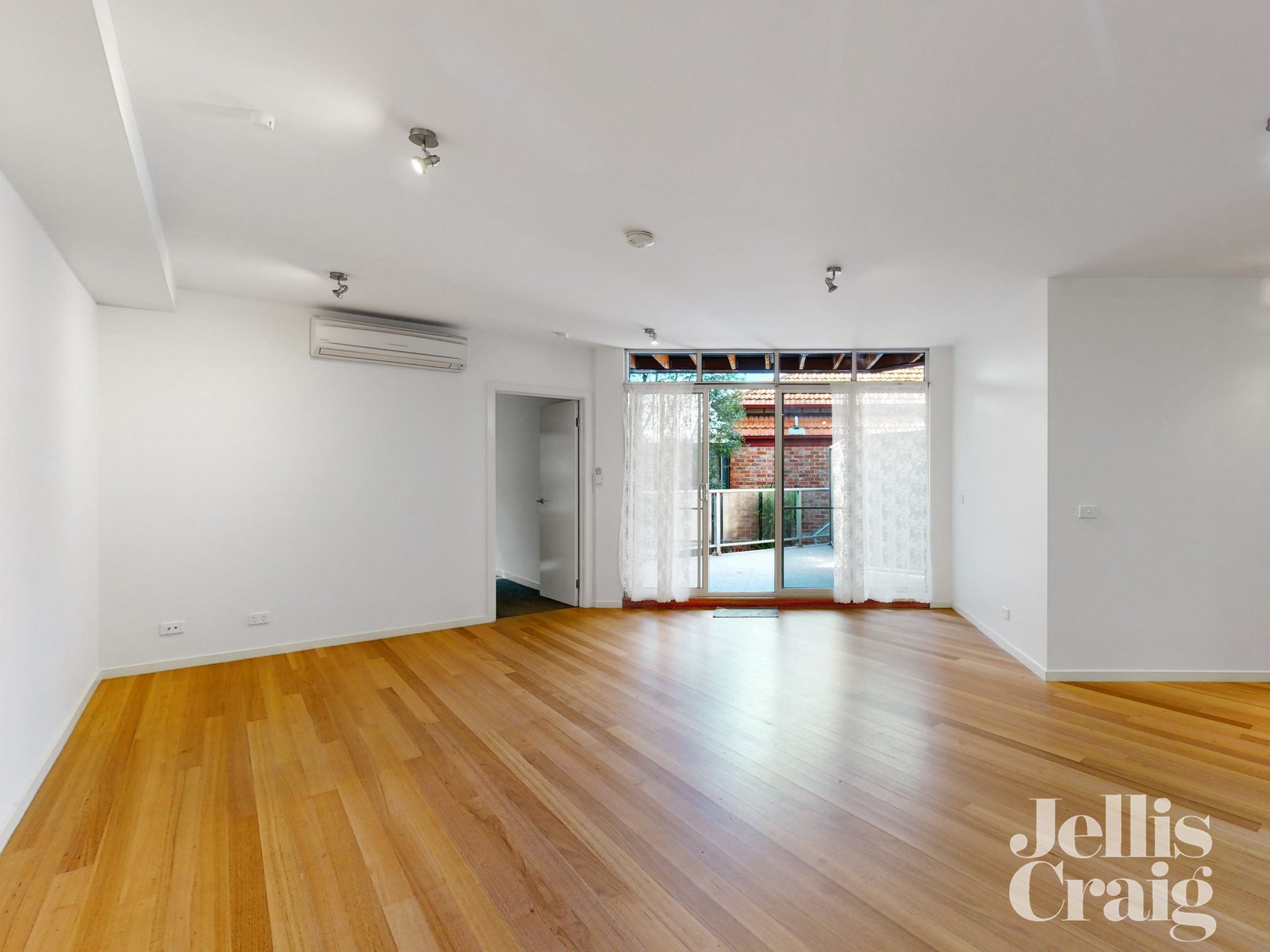 9/157 Epsom Road, Ascot Vale image 2