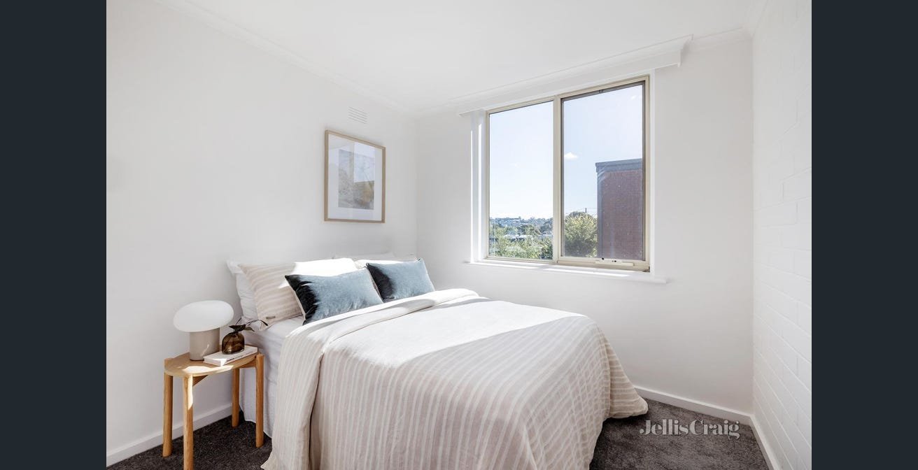 9/16 Creswick Street, Hawthorn image 5