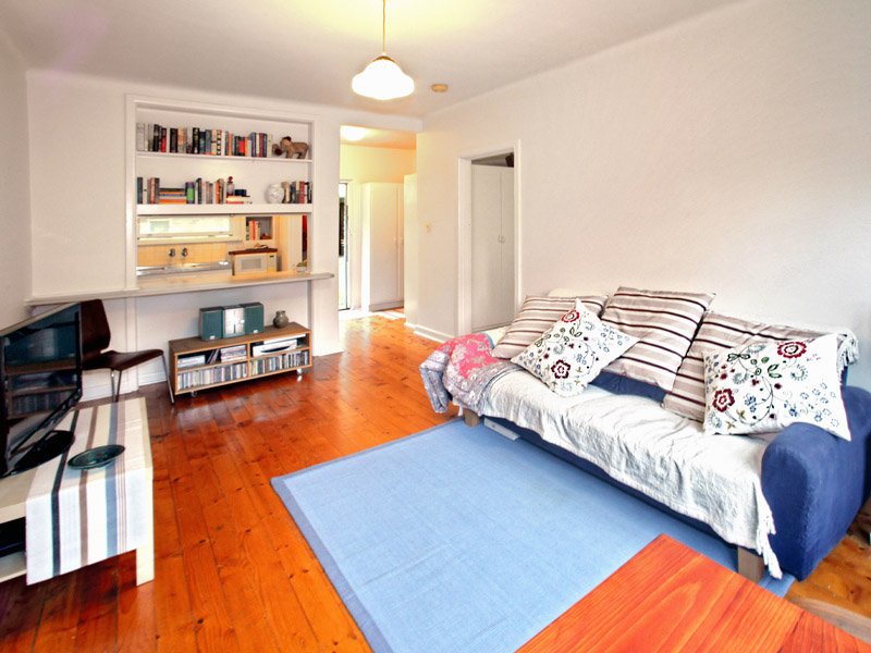 9/169 Ormond Road, Elwood image 3