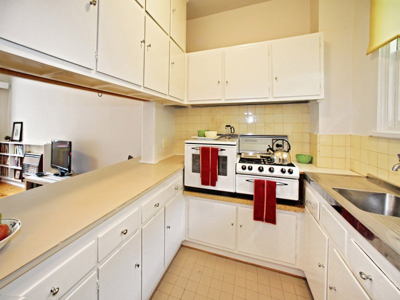 9/169 Ormond Road, Elwood image 5