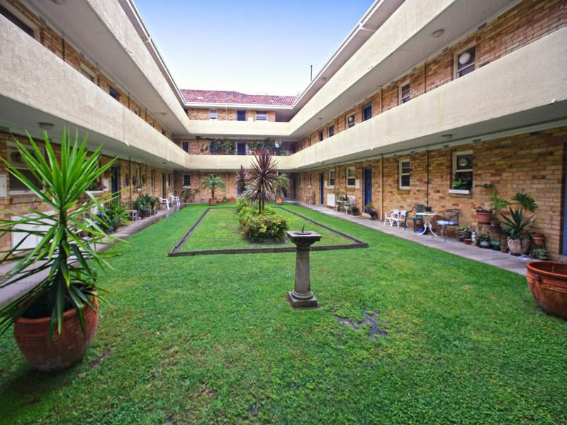 9/169 Ormond Road, Elwood image 7