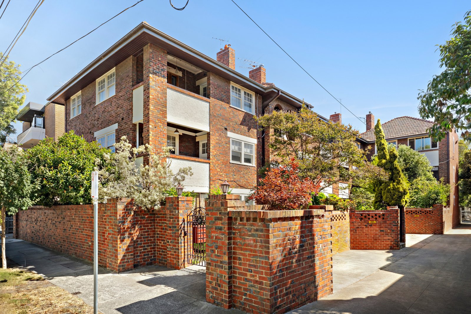 9/17 Mitford Street