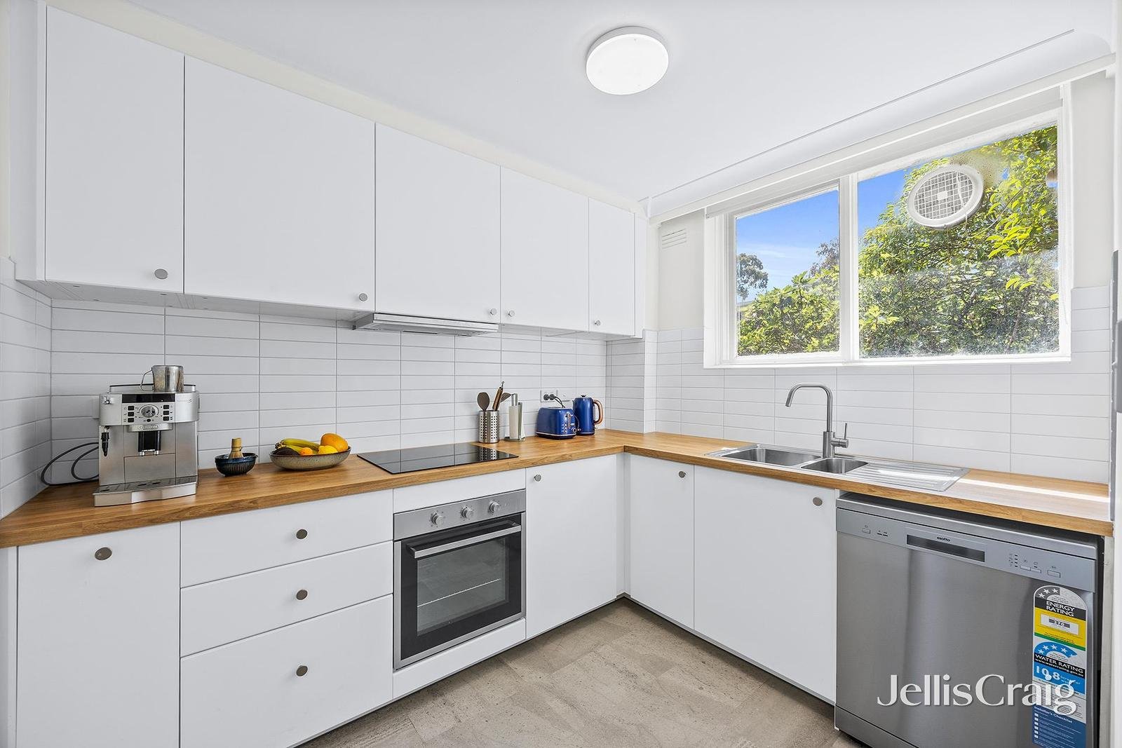 9/18 Ashted Road, Box&nbsp;Hill image 2