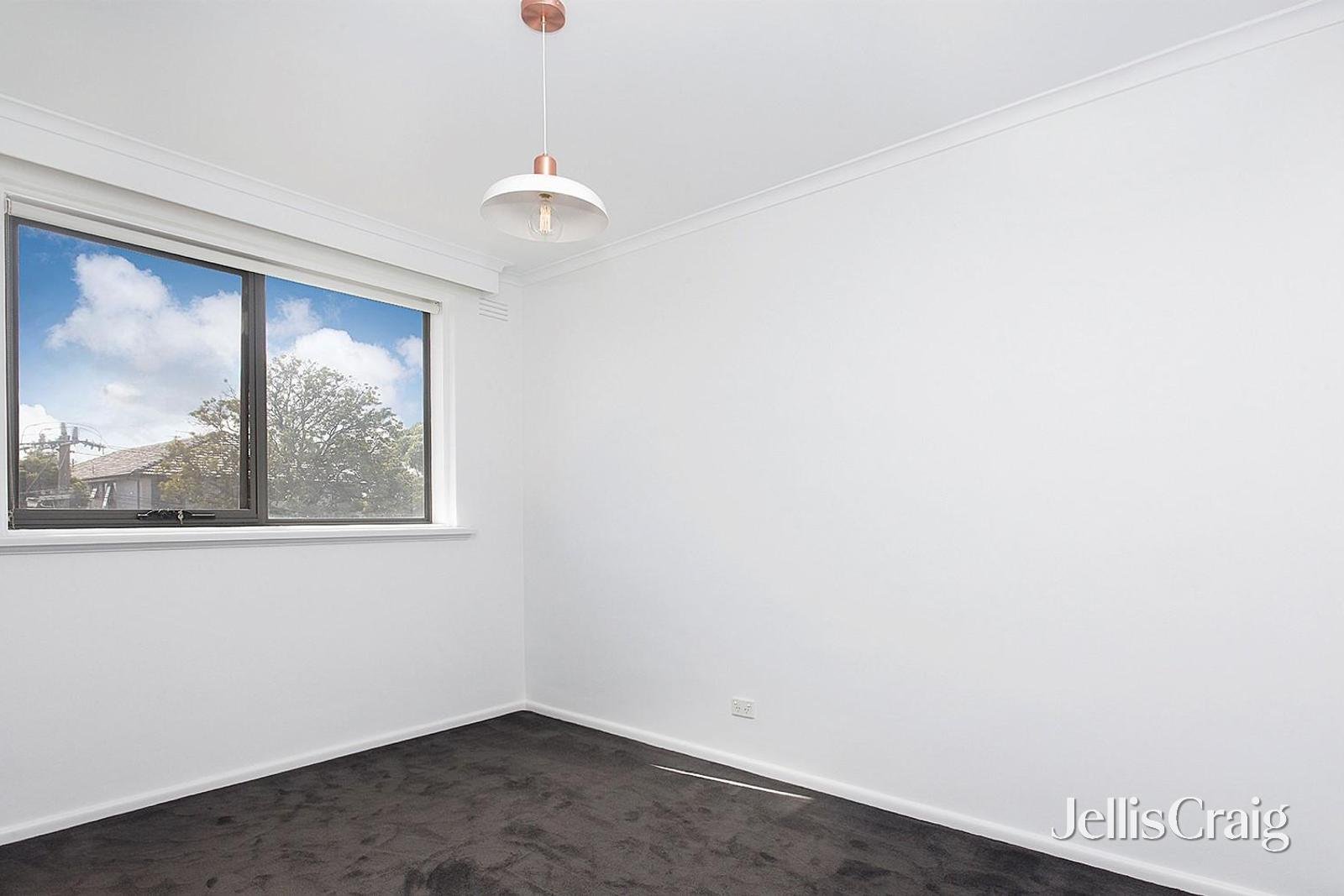 9/18 Lewisham Road, Windsor image 5