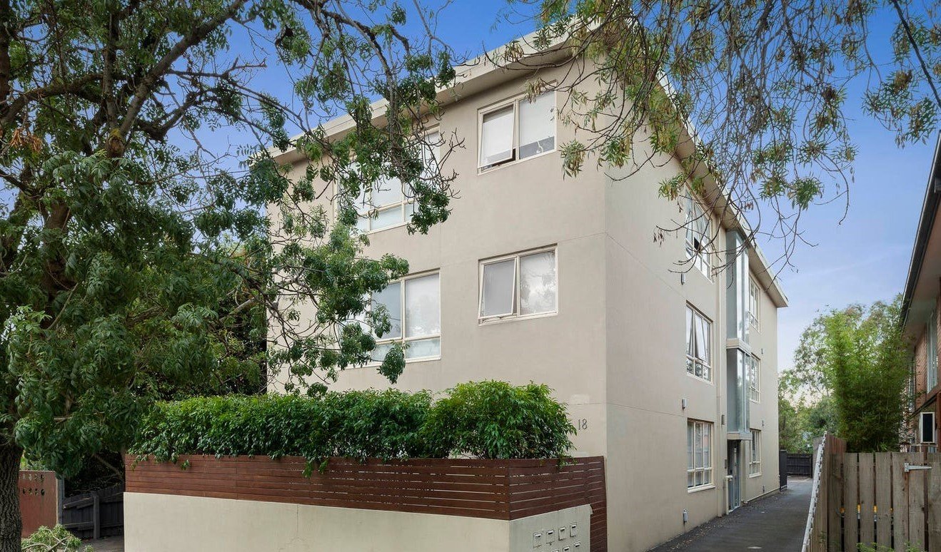 9/18 Spray Street, Elwood image 5