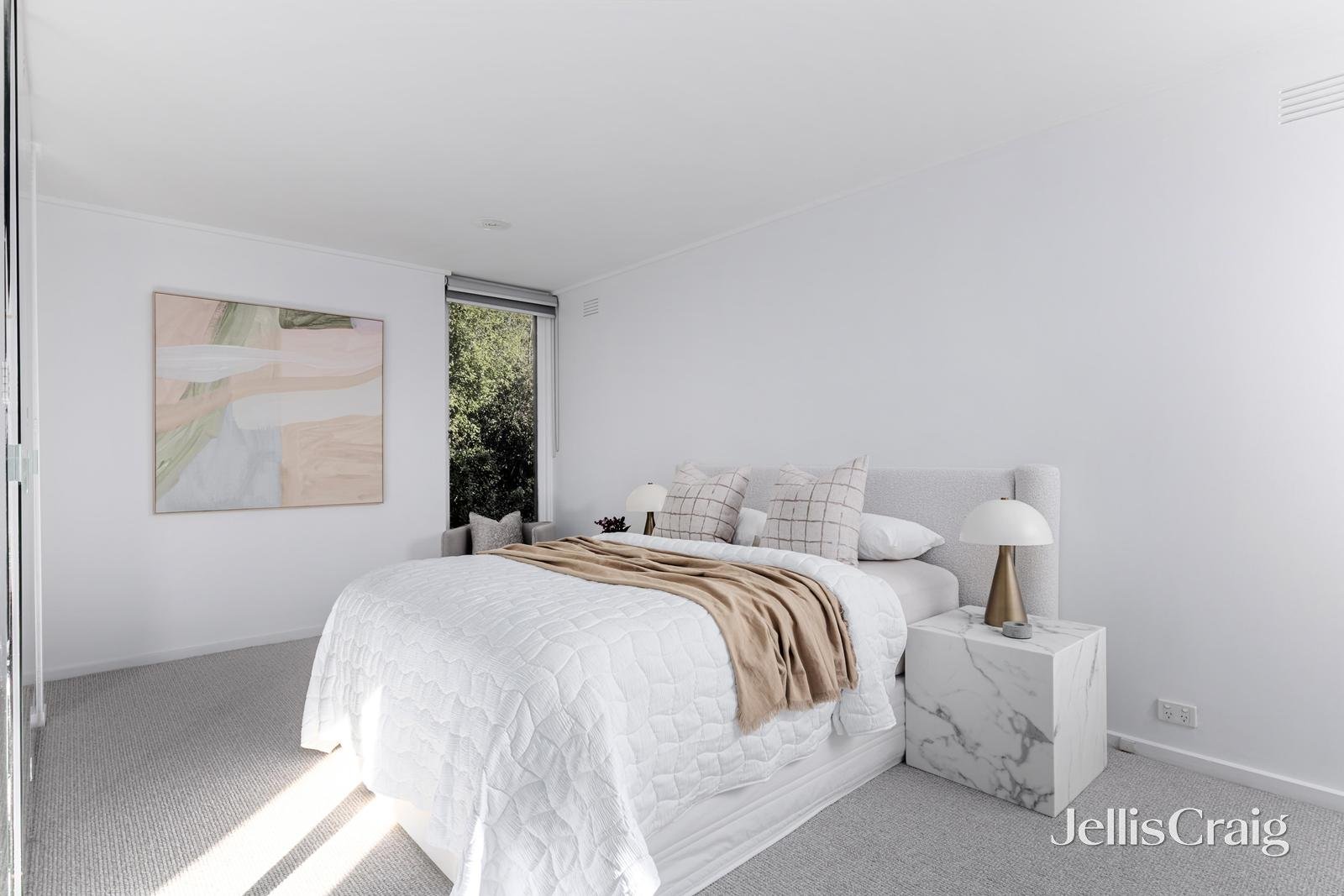 9/18 Springfield Avenue, Toorak image 8