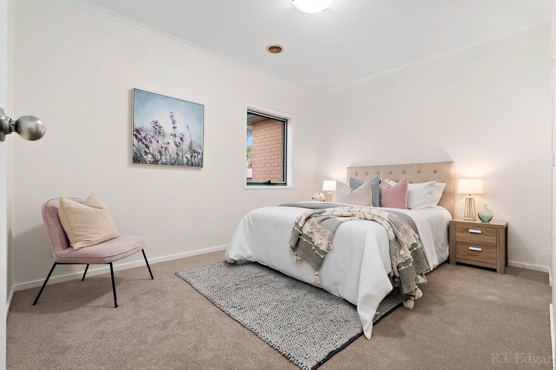 Property Gallery Thumbnail 5