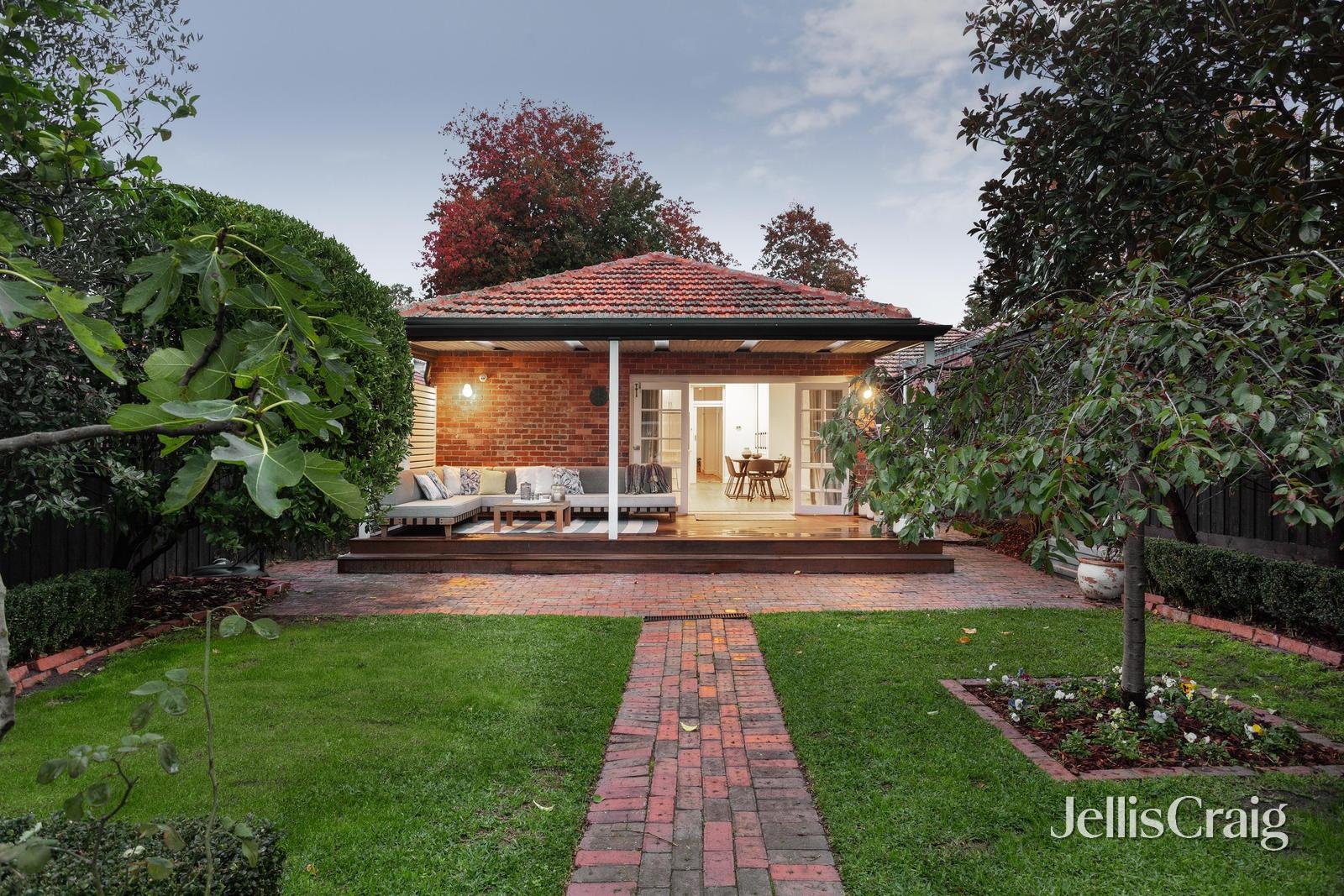 91A Prospect Hill Road, Camberwell image 4
