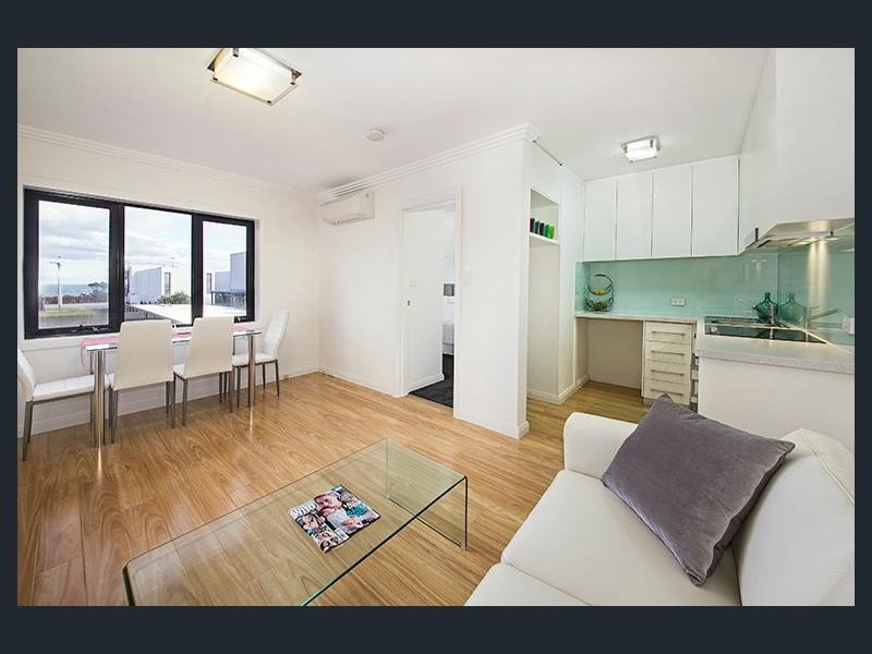 9/1A Spray Street Parkdale