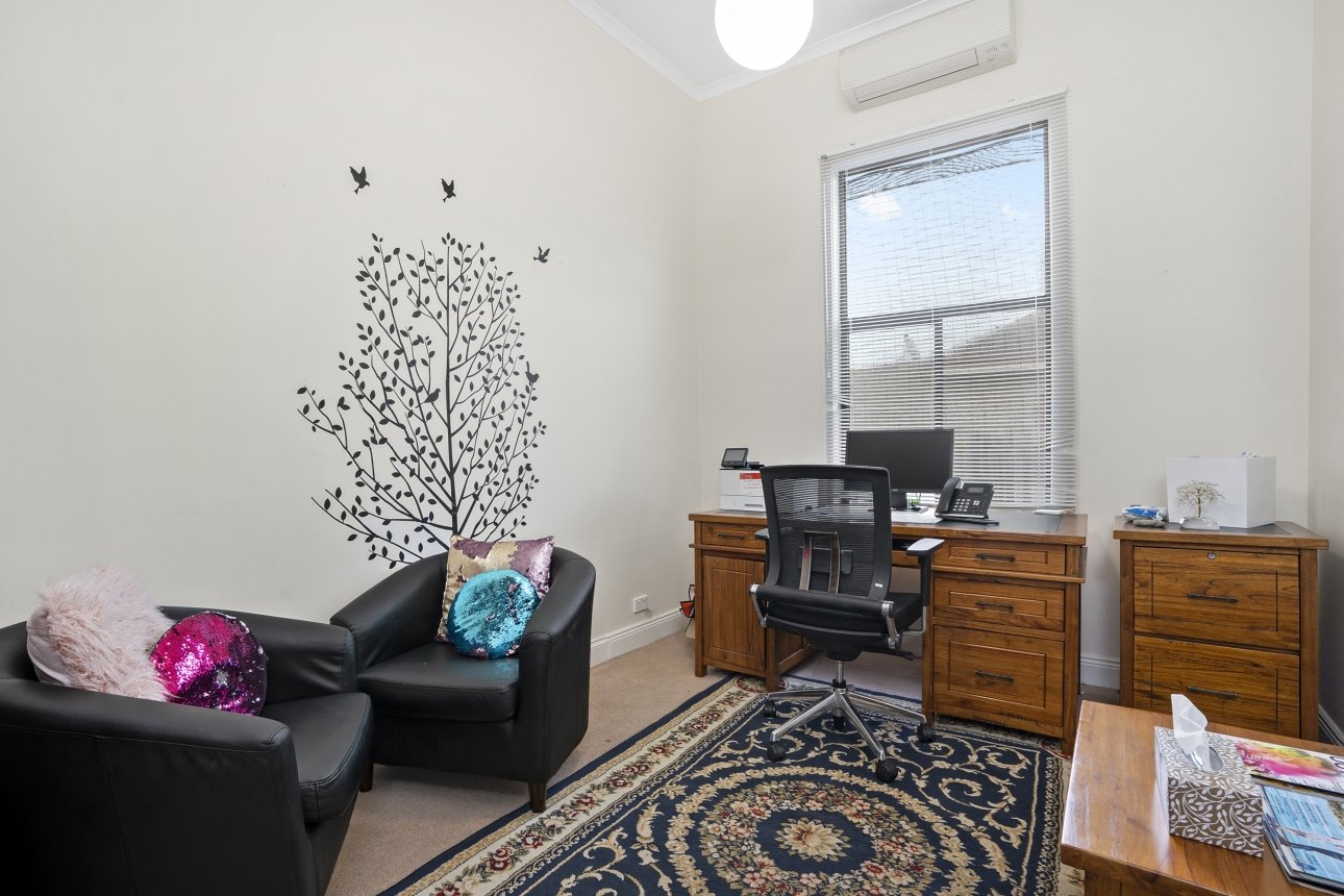92 Bellarine Highway, Newcomb image 4