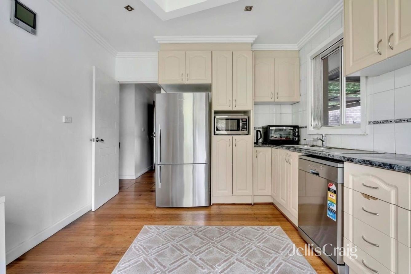 92 Dallas Drive, Dallas image 4