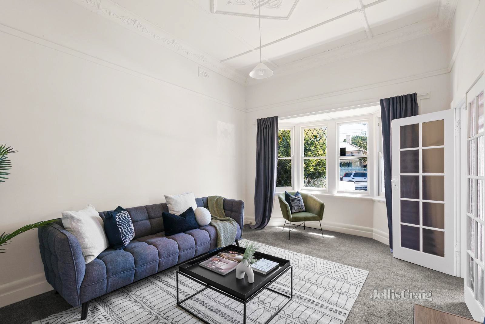 92 De Carle Street, Brunswick image 2