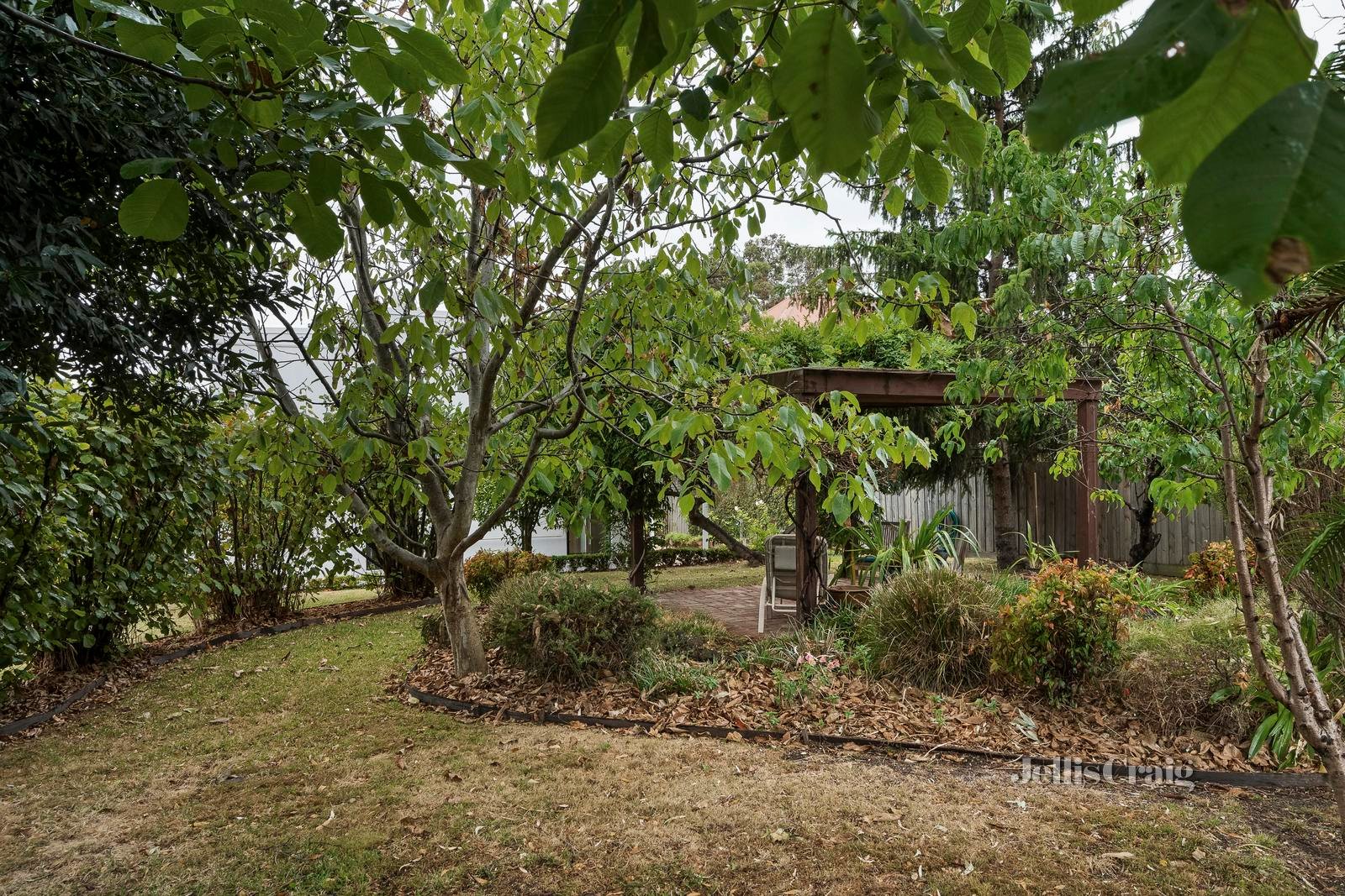 92 Disraeli Street, Kew image 8