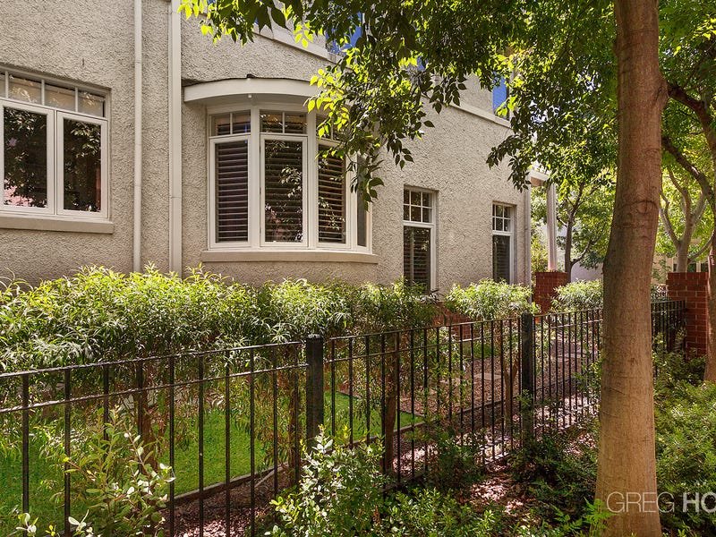 92 Esplanade West, Port Melbourne image 11