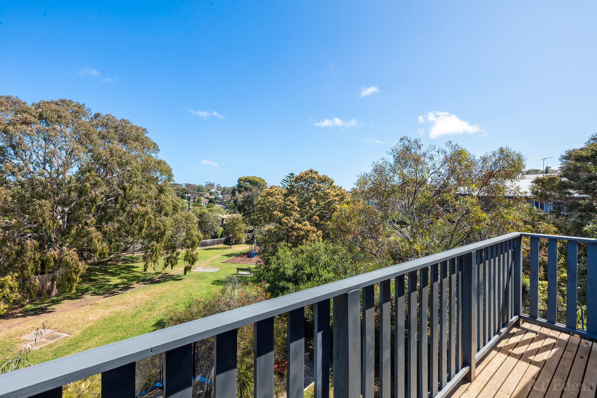 Property Gallery Thumbnail 7
