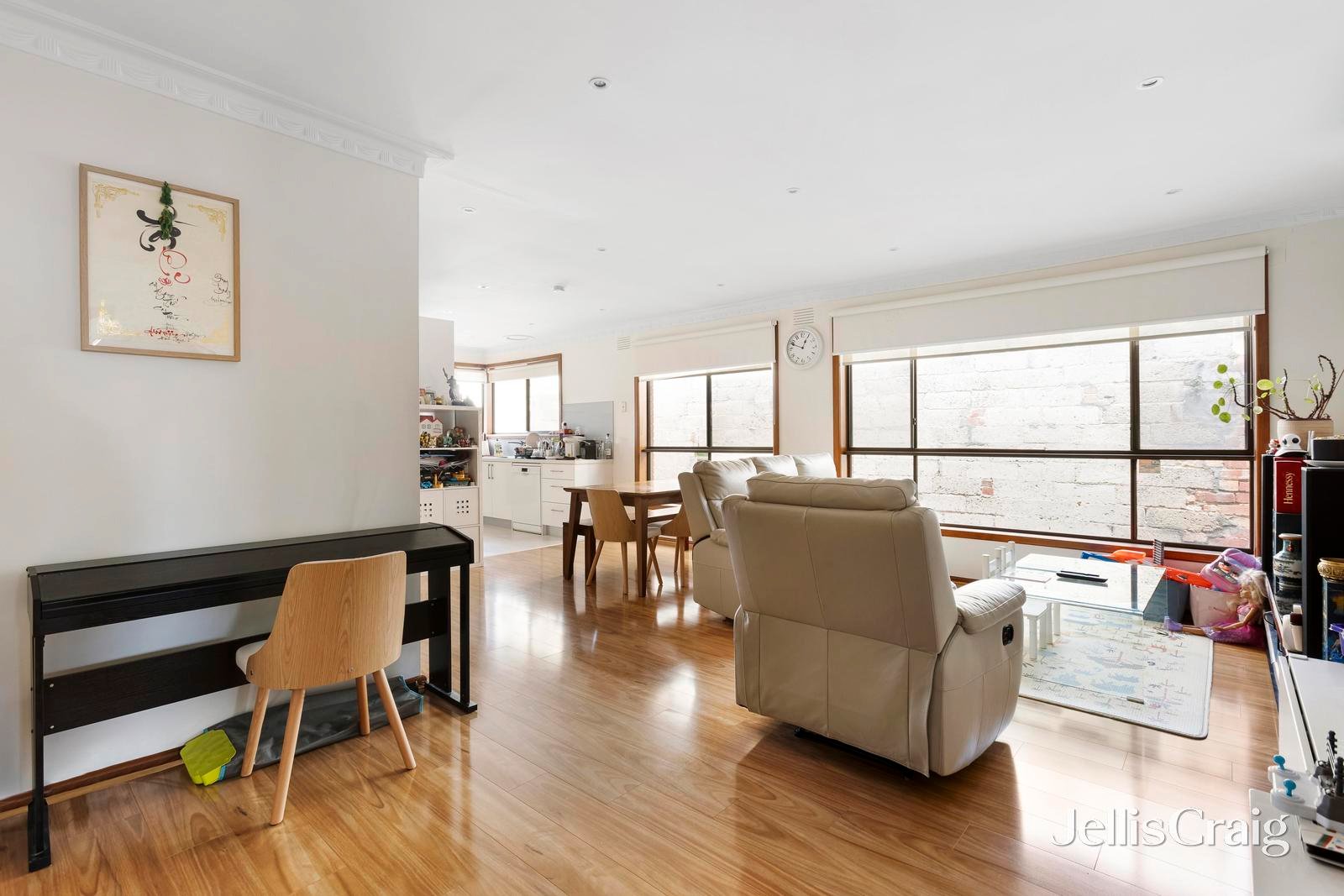 92 Gold Street, Collingwood image 2