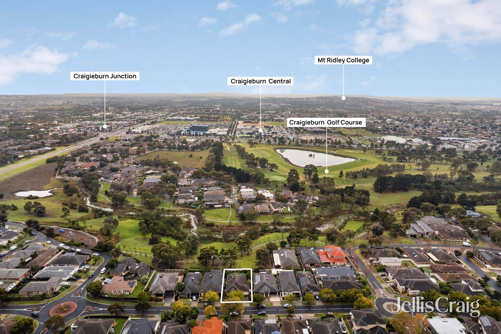 92 Golf View Drive, Craigieburn image 12
