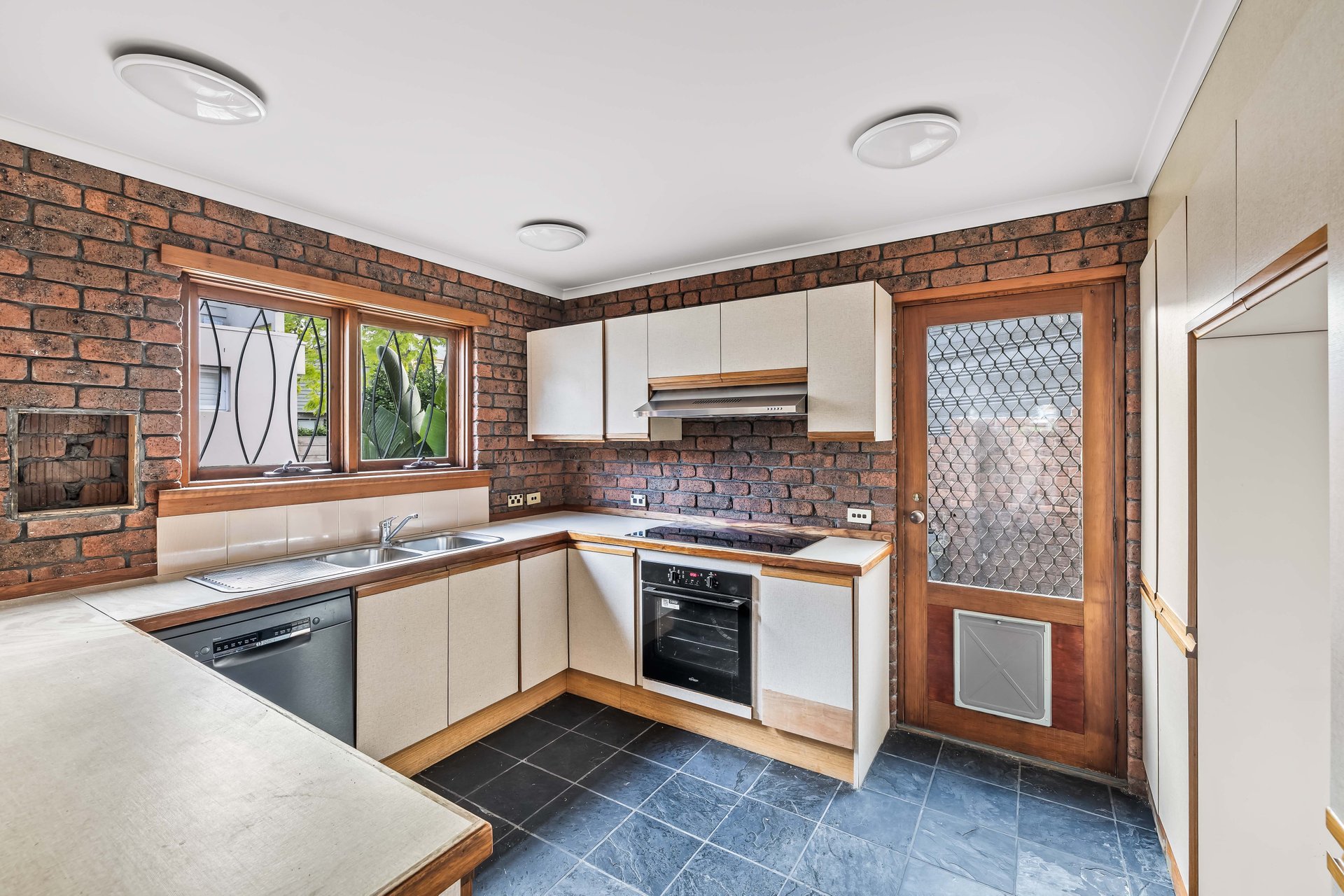 92 Iffla Street, South&nbsp;Melbourne image 7