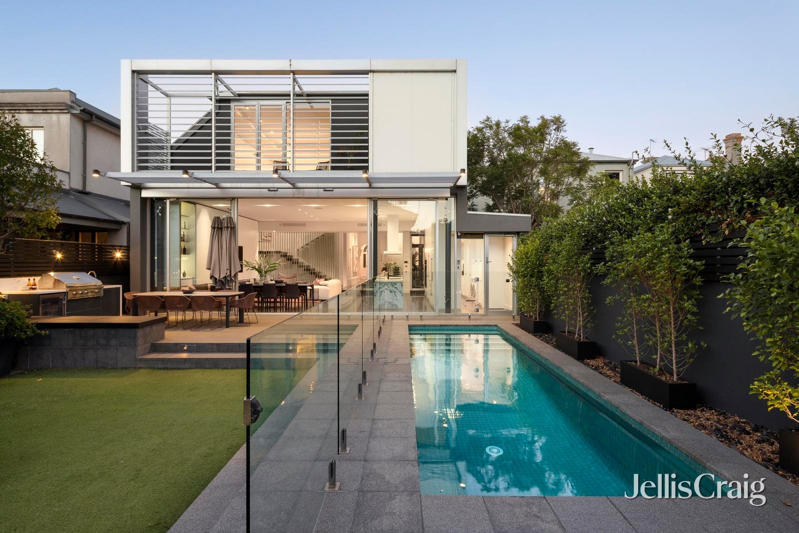 92 Page Street, Albert&nbsp;Park image 2