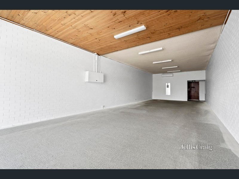 92 Pakington Street, Geelong West image 2